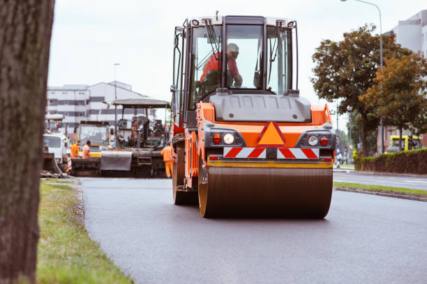 Best Driveway Maintenance Services  in Aberdeen, SD